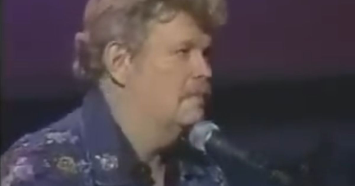 David Allan Coe – Mona Lisa Lost Her Smile
